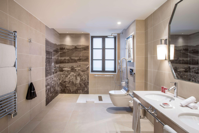 Bathroom 3
