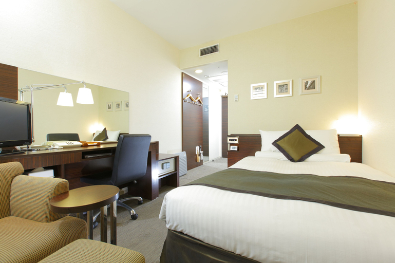 Bedroom 23