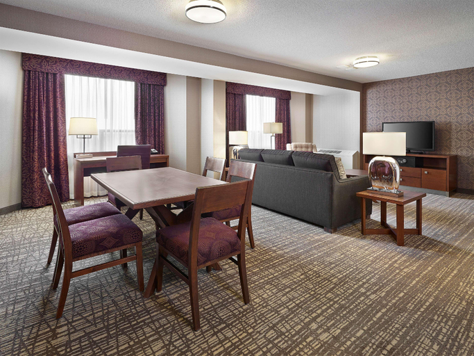 Bedroom 3, Doubletree by Hilton West Edmonton, Division No. 11