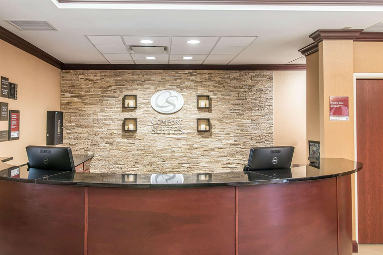 Public Area 2, Comfort Suites South Bend Near Casino, Saint Joseph