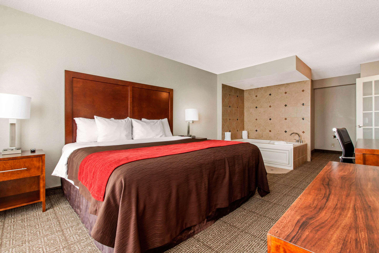 Bedroom 12