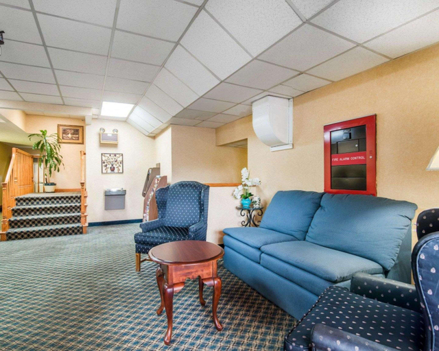 Public Area 2, Econo Lodge Manchester, Hillsborough