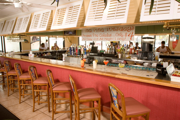 Food & Drinks 5, Ocean Breeze Inn Vero Beach, Indian River