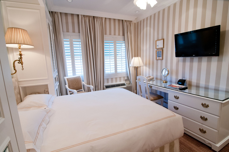 Bedroom 3, The Chesterfield Hotel Palm Beach, Palm Beach