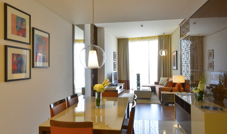 Dining Room 9