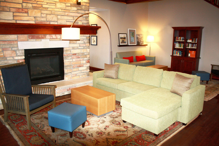 Public Area 2, Country Inn & Suites by Radisson, Red Wing, MN, Goodhue