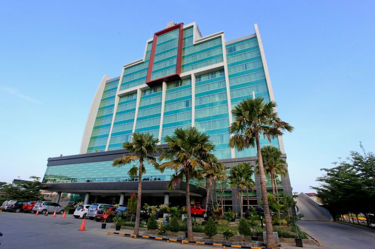 CLARO KENDARI (ex. Grand Clarion Hotel and Convention Kendari), Kendari