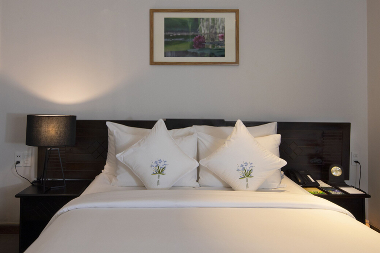 Bedroom 12