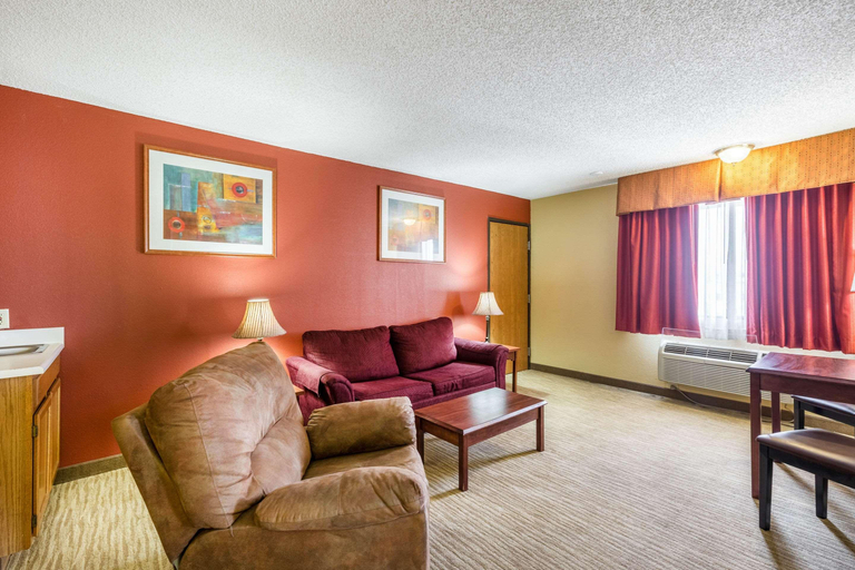 Public Area 2, Quality Inn Scottsbluff, Scotts Bluff
