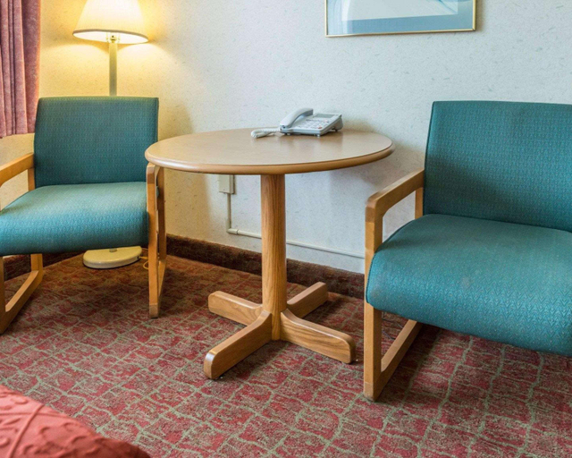 Public Area 3, Quality Inn Royle, Armstrong