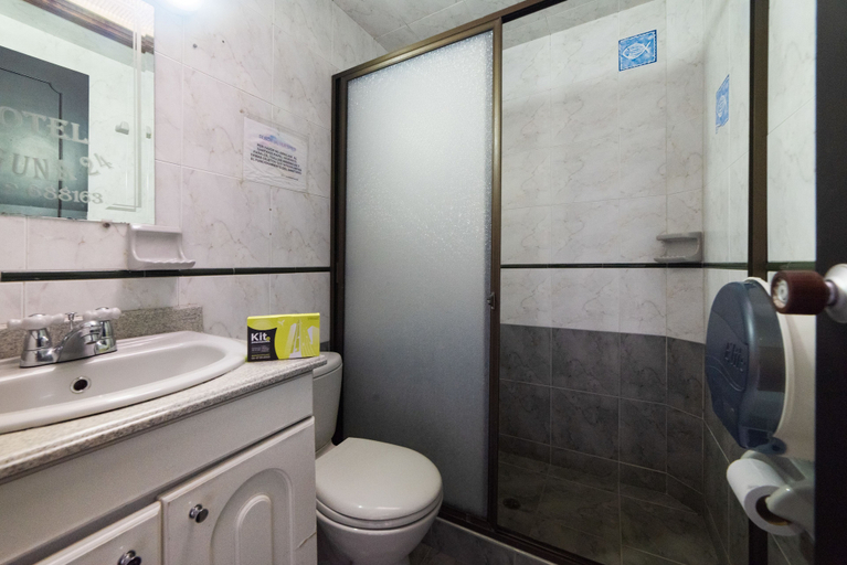 Bathroom, Hotel Laguna Boutique, Santafé de Bogotá
