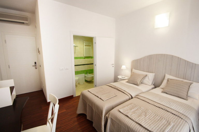 Bedroom 3, Bologna Inn, Bologna
