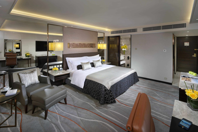 Bedroom 18
