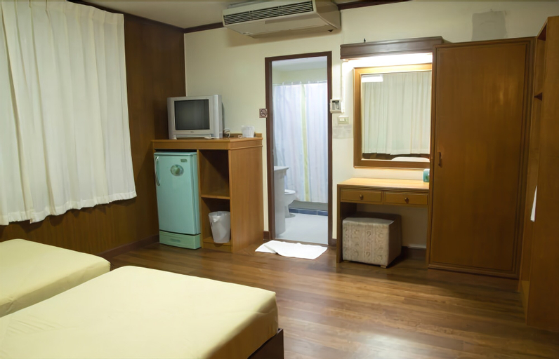 Bayview Beach Resort, Bang Saphan