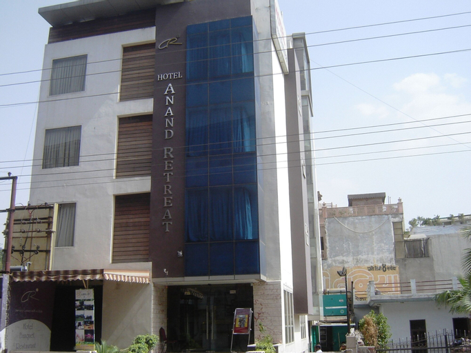 Hotel Anand Retreat, Gautam Buddha Nagar
