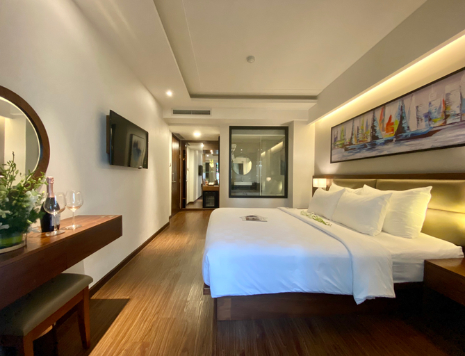 Bedroom 3, UpTown Hotel, District 1