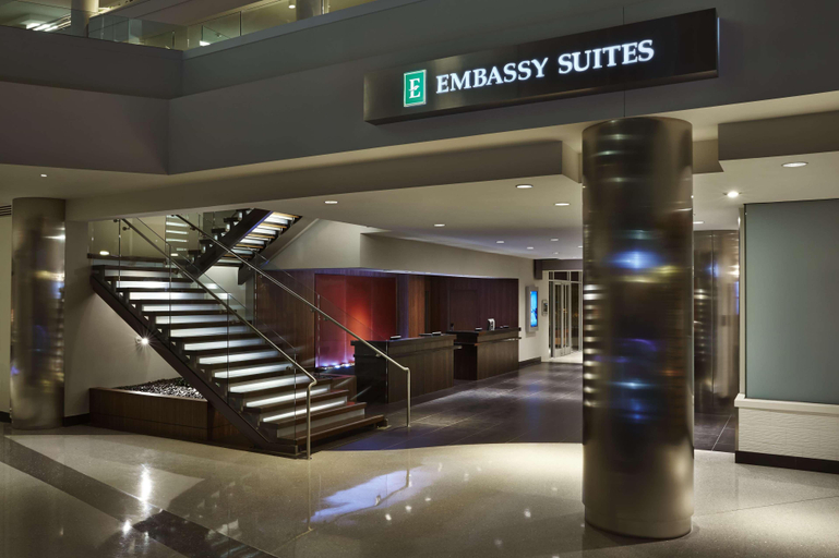 Public Area 2, Embassy Suites by Hilton Washington DC Chevy Chase, Washington D.C.