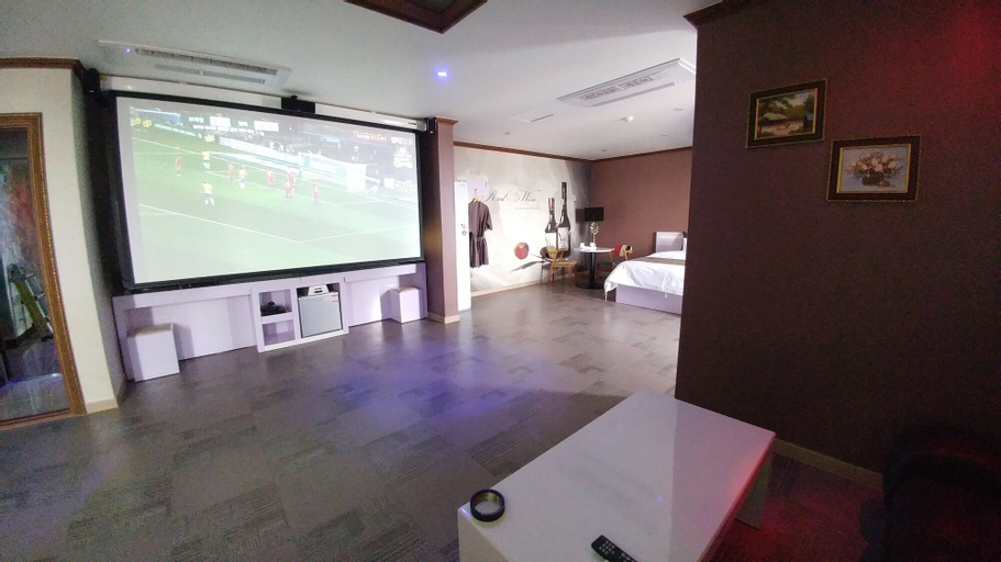 Seosan Hotel Iris, Seosan