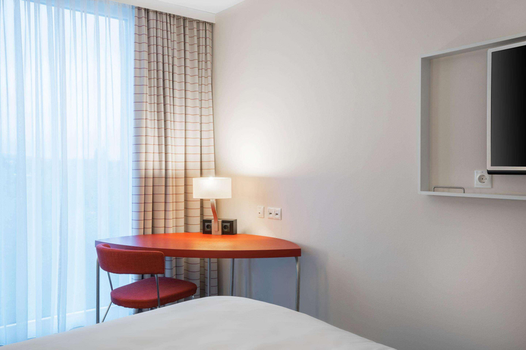 Bedroom 5, Hey Lou Hotel Friedrichshafen, Bodenseekreis