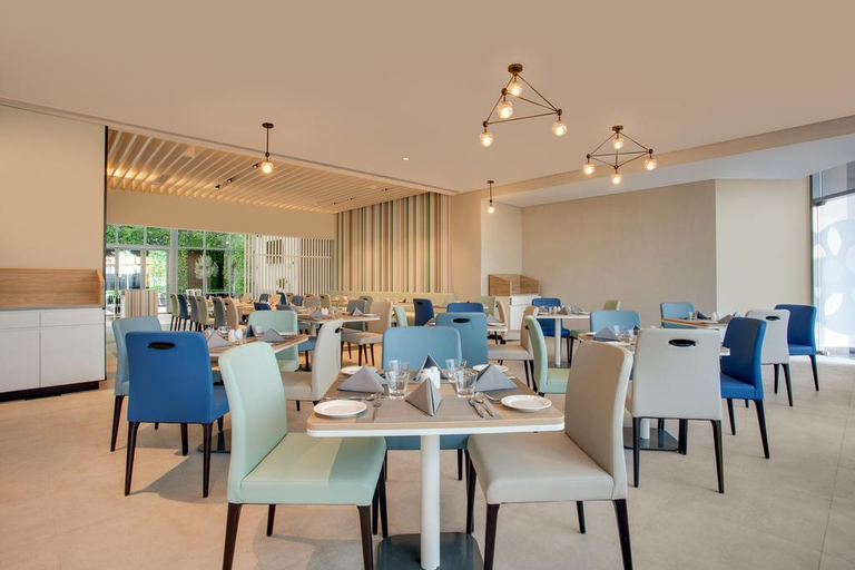 Food & Drinks 5, The District Hotel, Dubai, Dubai