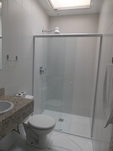 Bathroom 5, Hotel Mattes, Joinvile