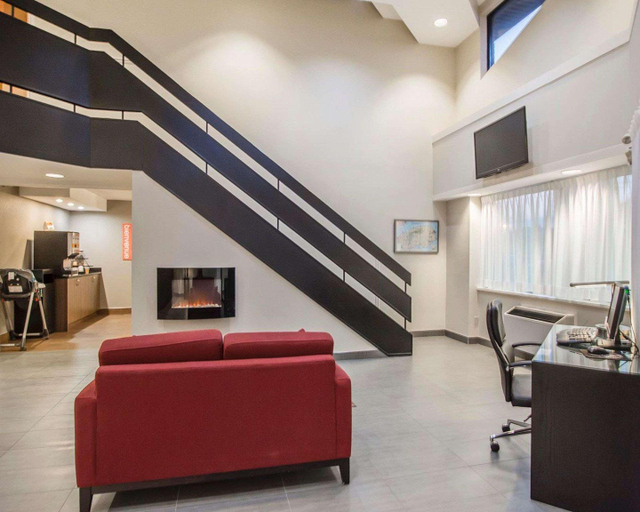 Public Area 2, Comfort Inn Rimouski, Rimouski-Neigette