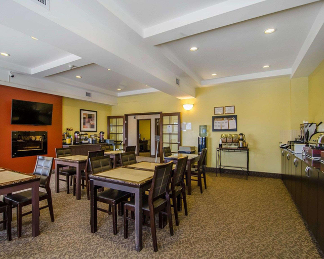 Public Area 2, Comfort Inn, Peace River