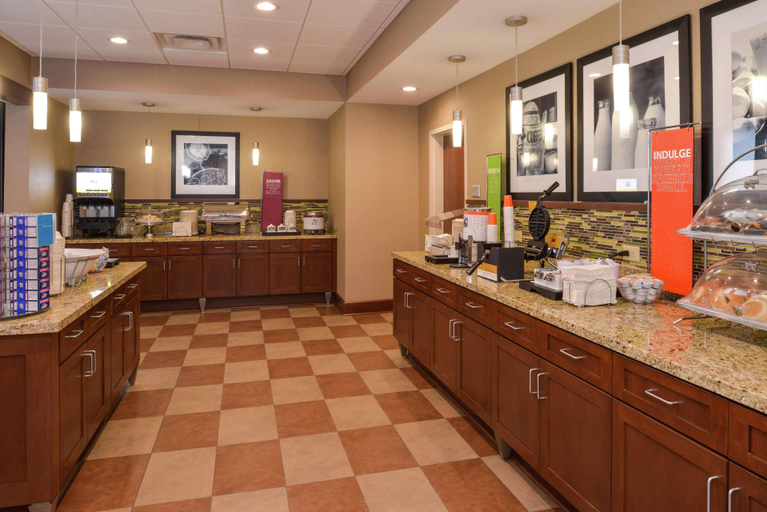 Public Area 2, Hampton Inn & Suites by Hilton Lonoke, Lonoke