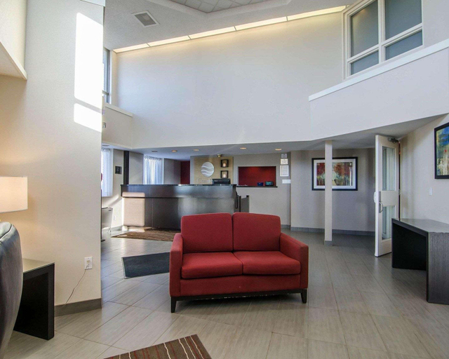 Public Area 2, Comfort Inn Regina East, Division No. 6
