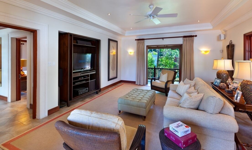 Others 4, Villa Alila