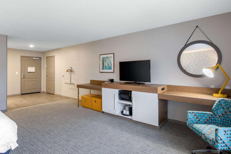 Bedroom 3, Hampton Inn And Suites By Hilton Ruidoso, Lincoln