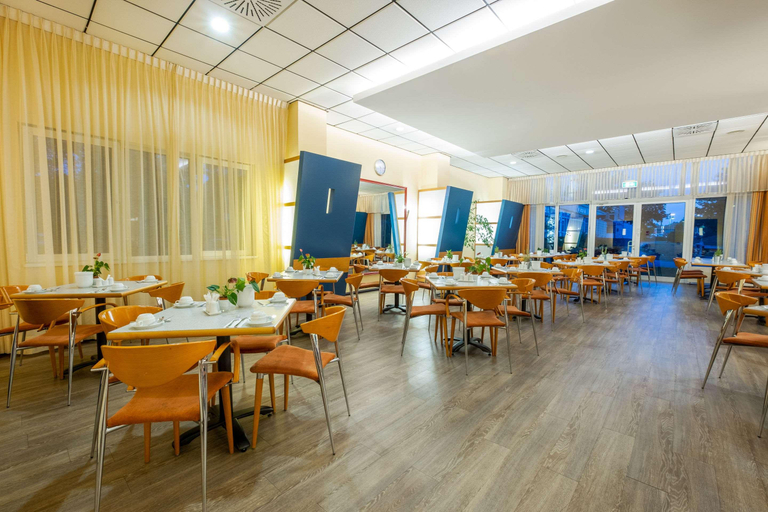 Food & Drinks 3, Hotel Berlin Lichtenberg, Berlin
