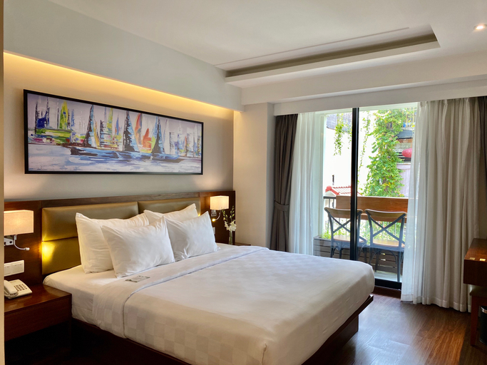 Bedroom 3, UpTown Hotel, District 1