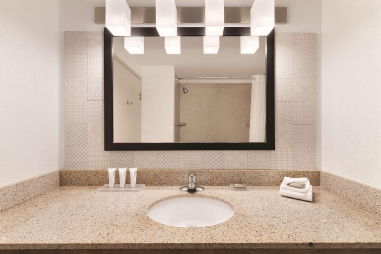 Bathroom 4, Country Inn & Suites by Radisson, Boone, NC, Watauga