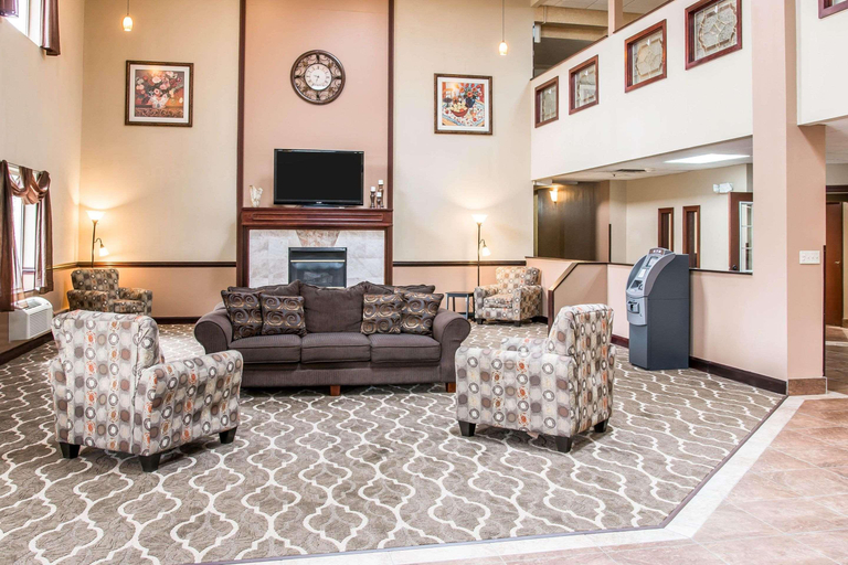 Public Area 3, Country Inn & Suites By Radisson, Battle Creek, Mi, Calhoun