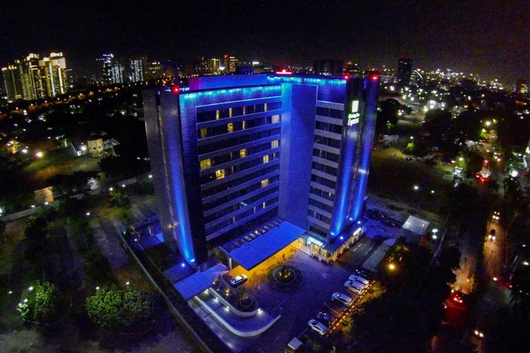 Holiday Inn Express Jakarta International Expo, Central Jakarta