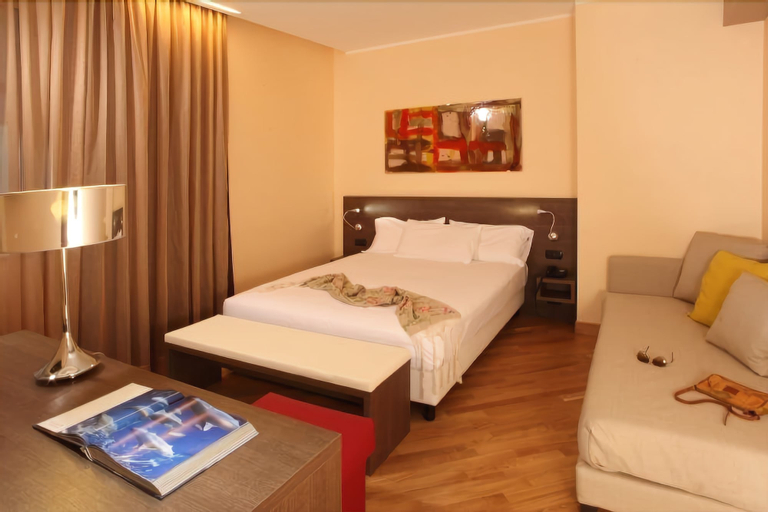 Bedroom 8