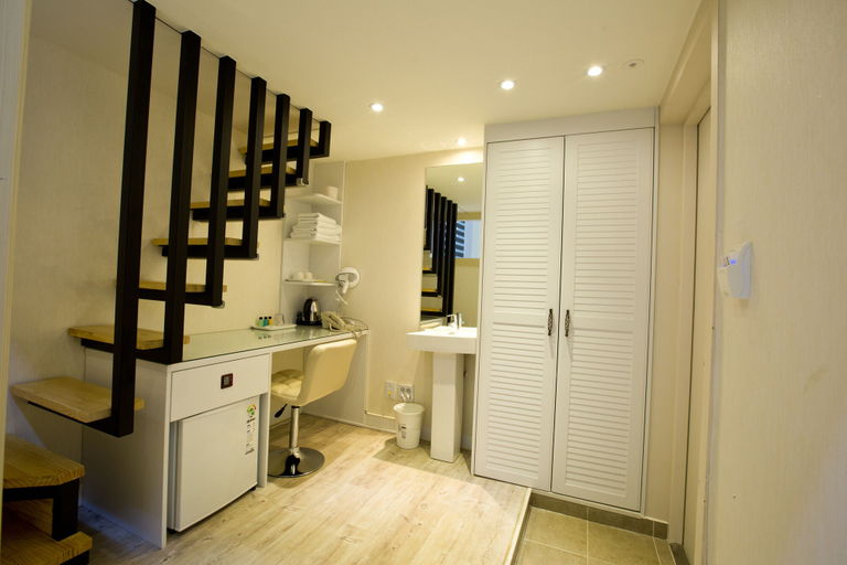 Bathroom 4, Hotel The-Ore, Mapo