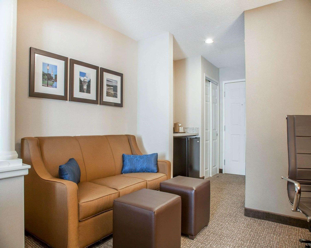 Public Area 2, Comfort Suites West Warwick - Providence, Kent