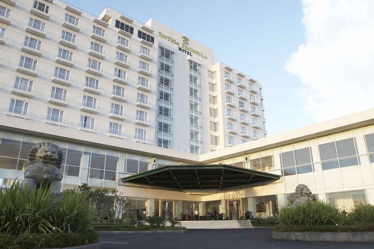 Sintesa Peninsula Hotel Manado, Manado