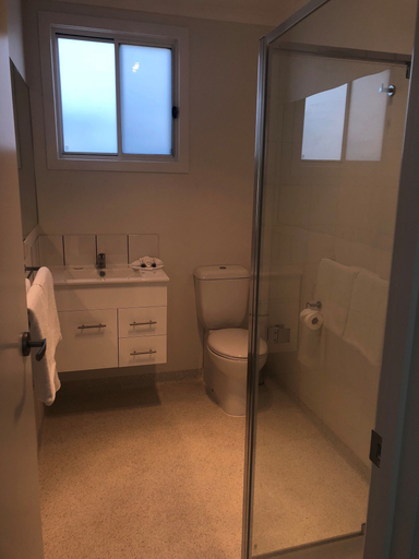 Bathroom 4, Orford Blue Waters, Glamorgan-Spring Bay
