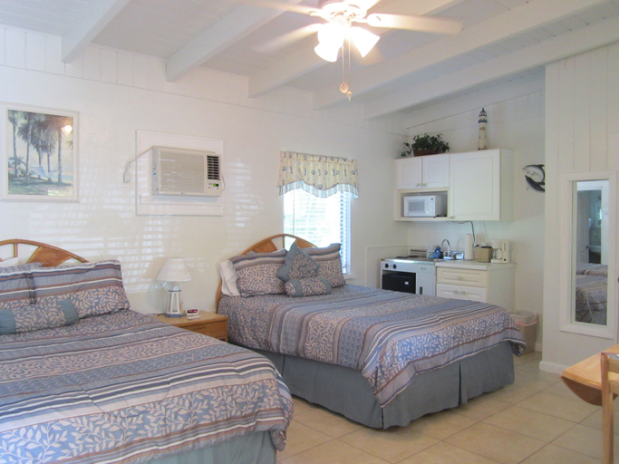 Bedroom 4, Anchor Inn and Cottages, Lee