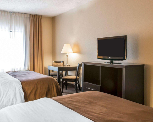 Bedroom 4, Quality Inn & Suites Niles, Berrien