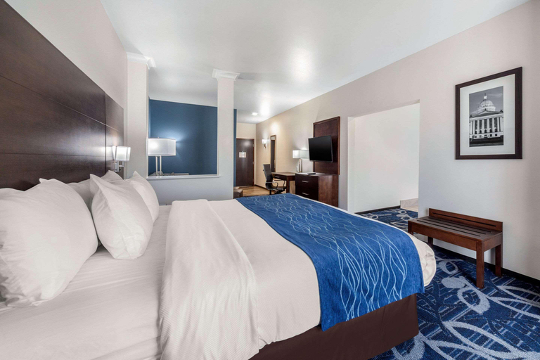 Bedroom 3, Comfort Inn & Suites Oklahoma City South I-35, Oklahoma