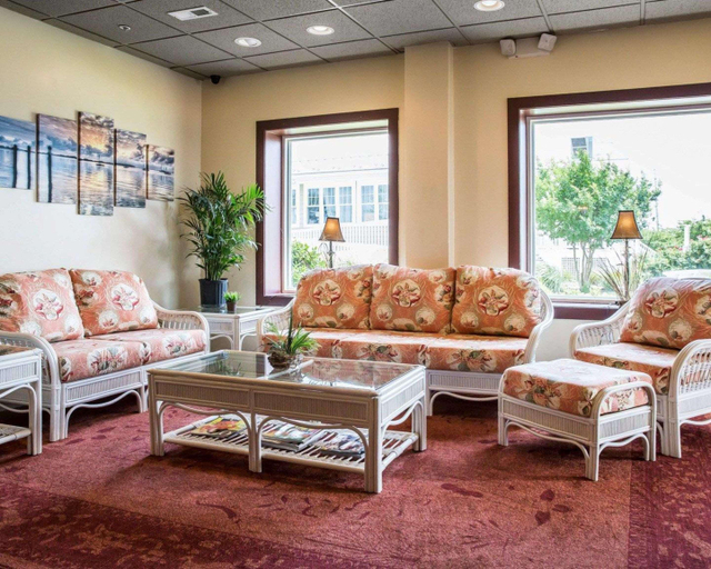 Public Area 3, Island Inn & Suites, an Ascend Collection Hotel, Saint Mary's