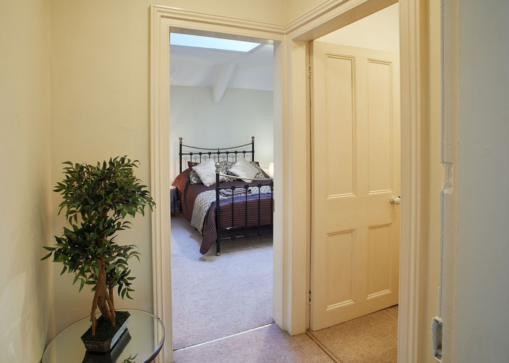 Public Area 2, Leazes Cottage, Durham