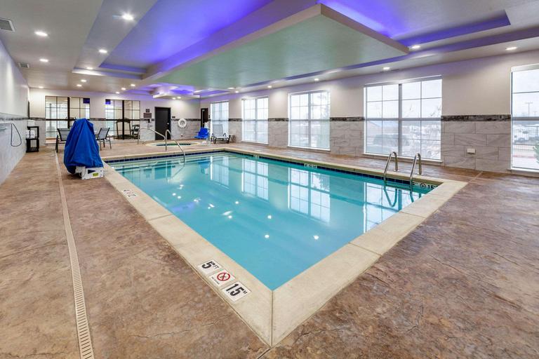 Sport & Beauty 5, Comfort Inn & Suites Oklahoma City South I-35, Oklahoma