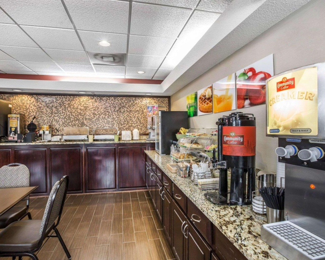 Food & Drinks 5, Speedway Inn & Suites Griffin US 19, Spalding