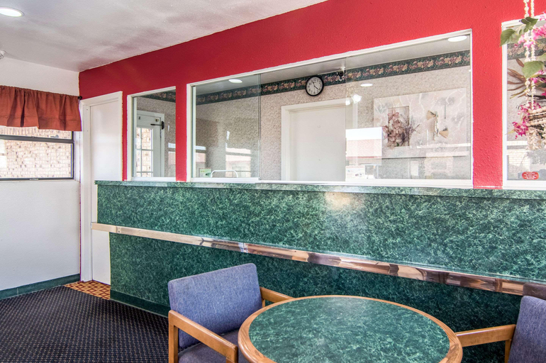 Public Area 2, Rodeway Inn Ranger I-20, Eastland