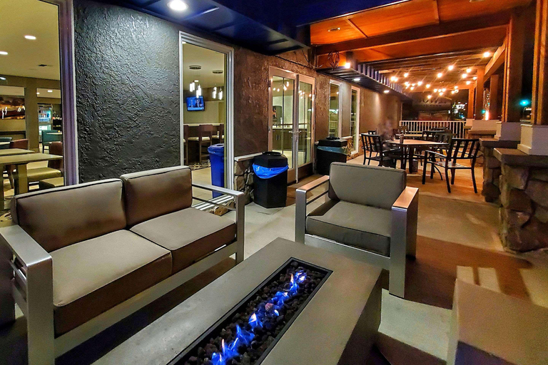 Public Area 2, Cielo Hotel Bishop-Mammoth, an Ascend Collection Hotel, Inyo